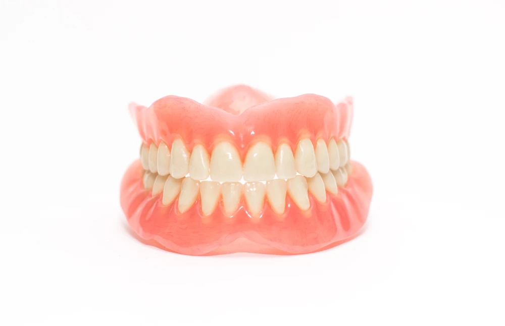 Custom dentures Miami Beach