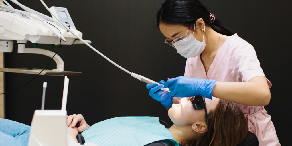 Why Choose Cupo Dental For Dental Implants In Miami Beach?
